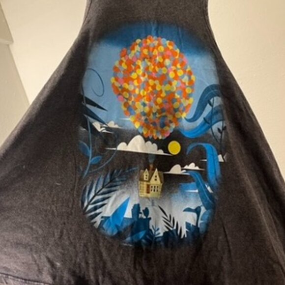Disney Pixar “Up” House & Balloons Graphic Tank Top – Women’s XL Gray Flowy Race - Picture 2 of 3